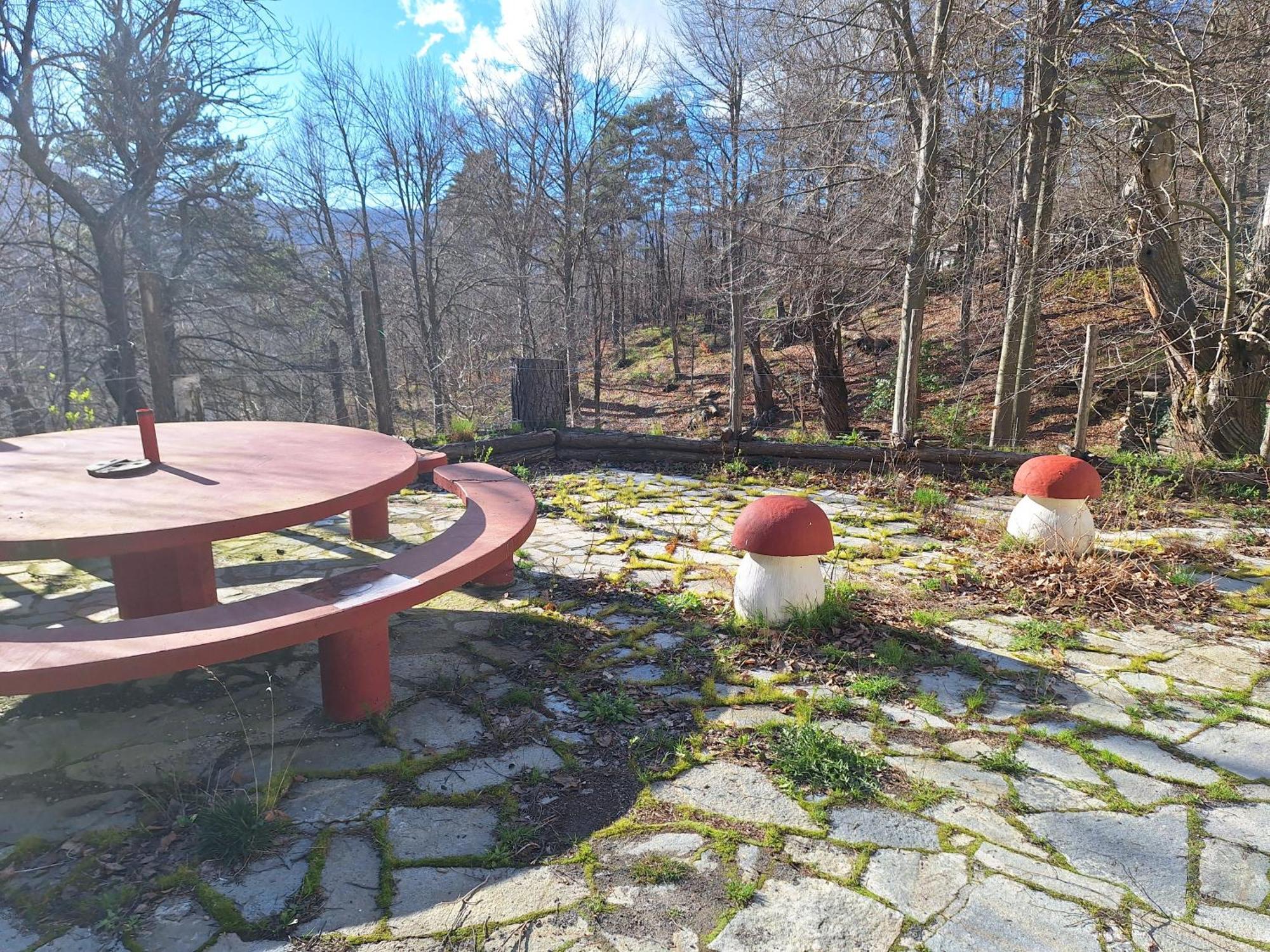Il Villaggio Dei Puffi Bardineto المظهر الخارجي الصورة